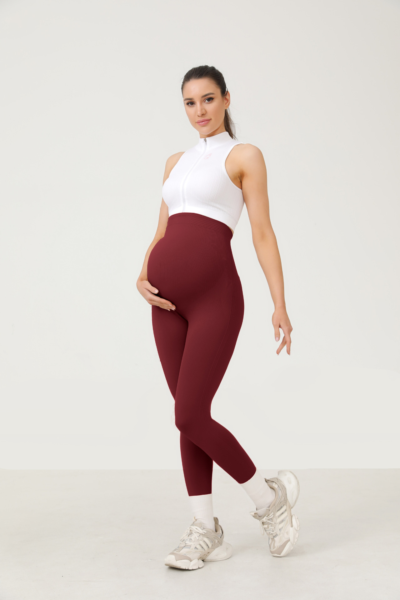 Maternity Leggings For Outerwear Sporty And Casual With Tummy Support And No Slipping Down - Image 6