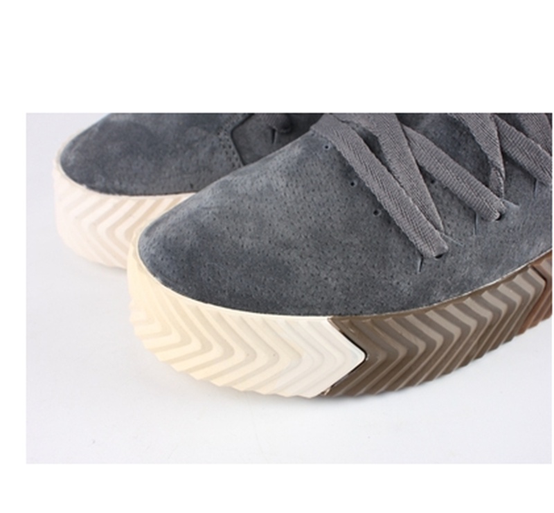 Spring and Autumn Men's Casual Sneakers - Image 4