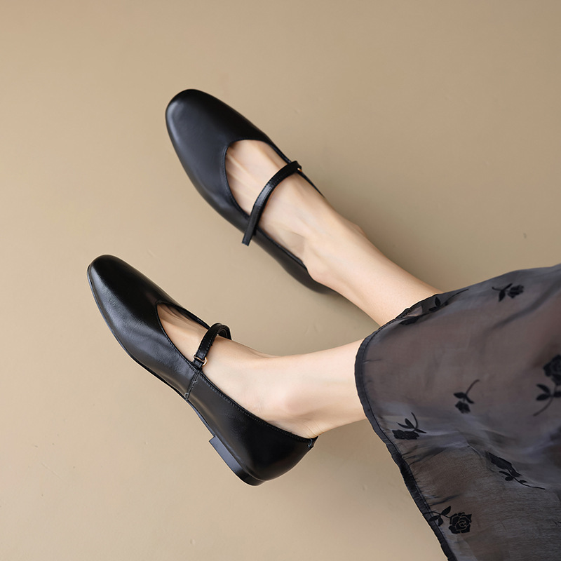 Women's Fashionable Unique Mary Jane Shoes - Image 4