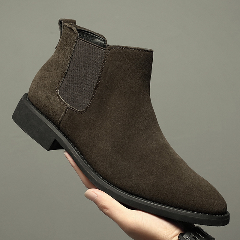 Breathable Autumn And Winter British Style Pointed Suede Short Martin Boots For Men - Image 3