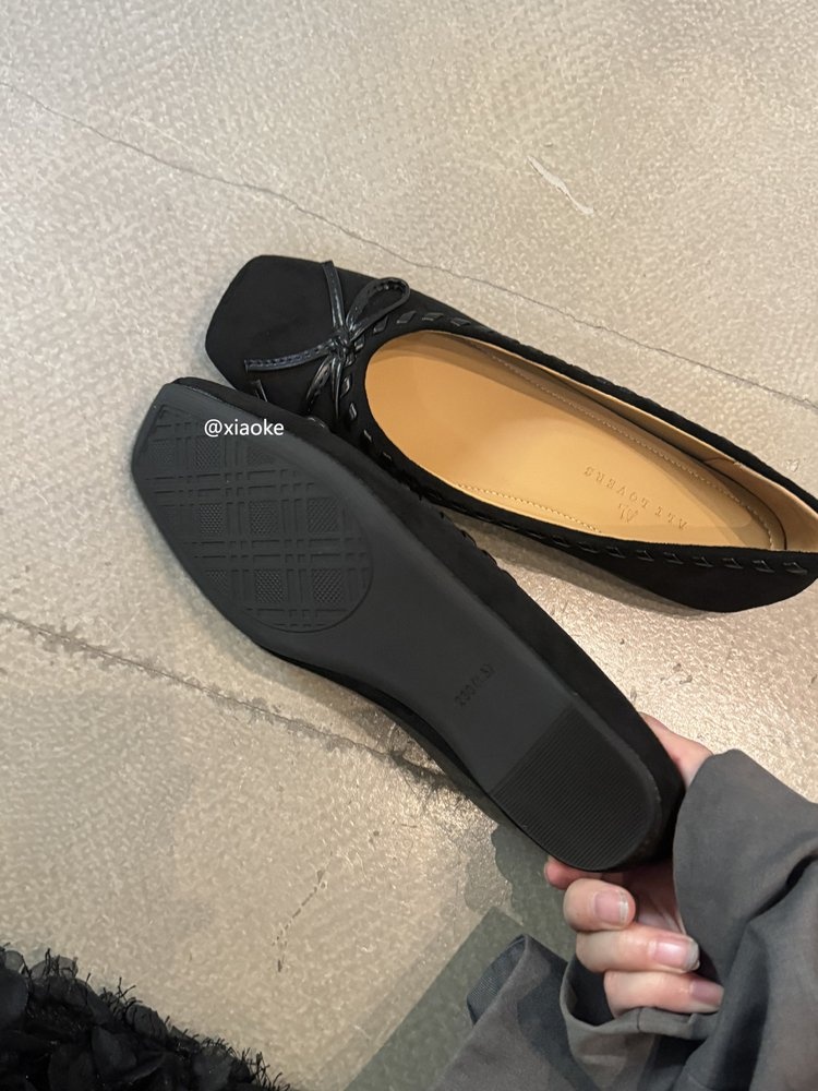2026 New Spring & Autumn Women's Mary Jane Shoes, Retro Hidden Heel Flats, Niche Shallow Mouth Slip-on Granny Shoes - Image 2